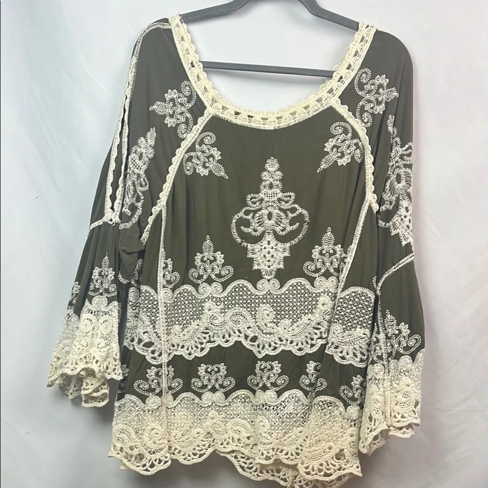 Democracy Olive and Cream Lace Blouse XL - Picture 1 of 9